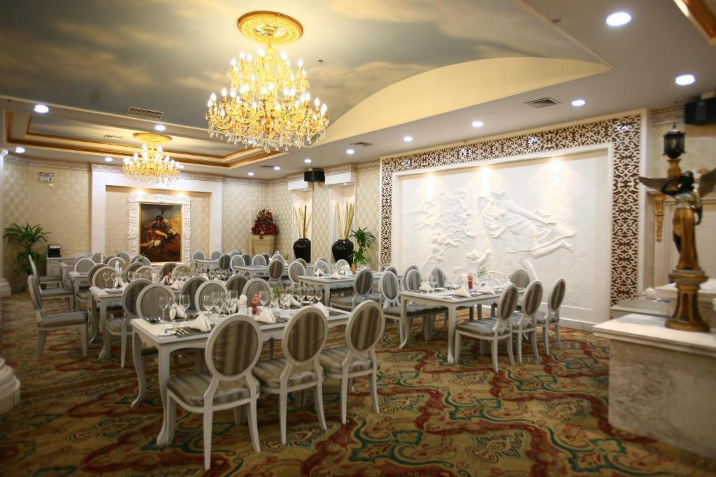 Luoyang Grand Hotel Restaurant photo