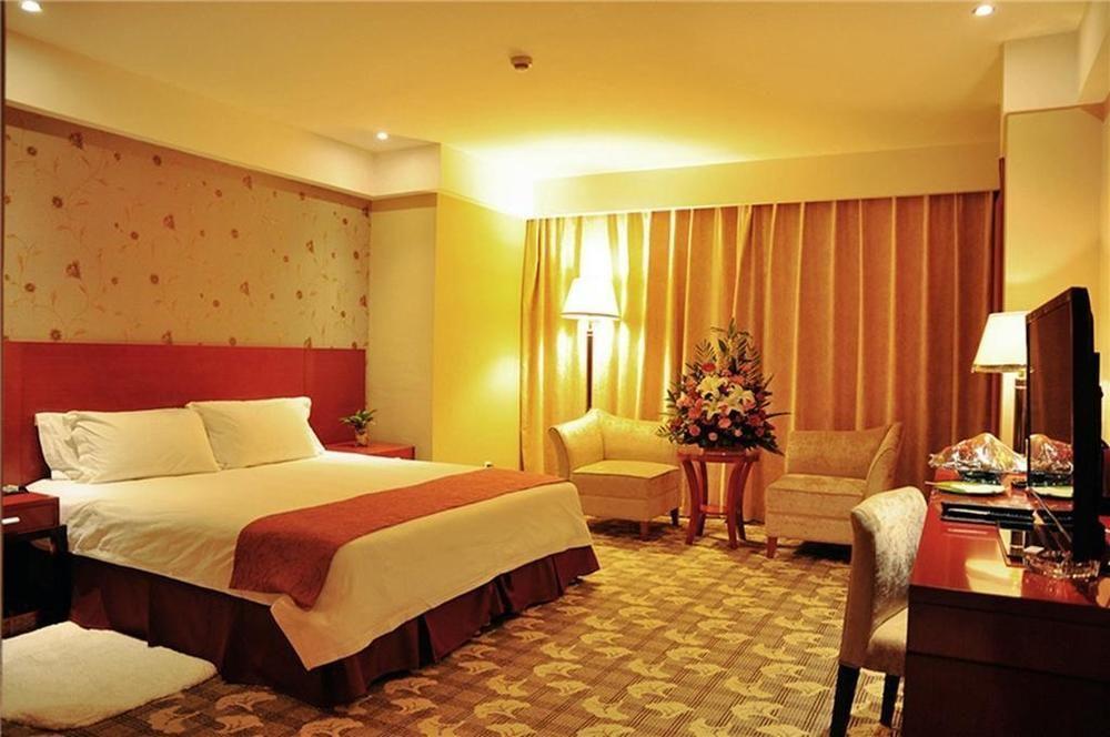 Luoyang Grand Hotel Exterior photo