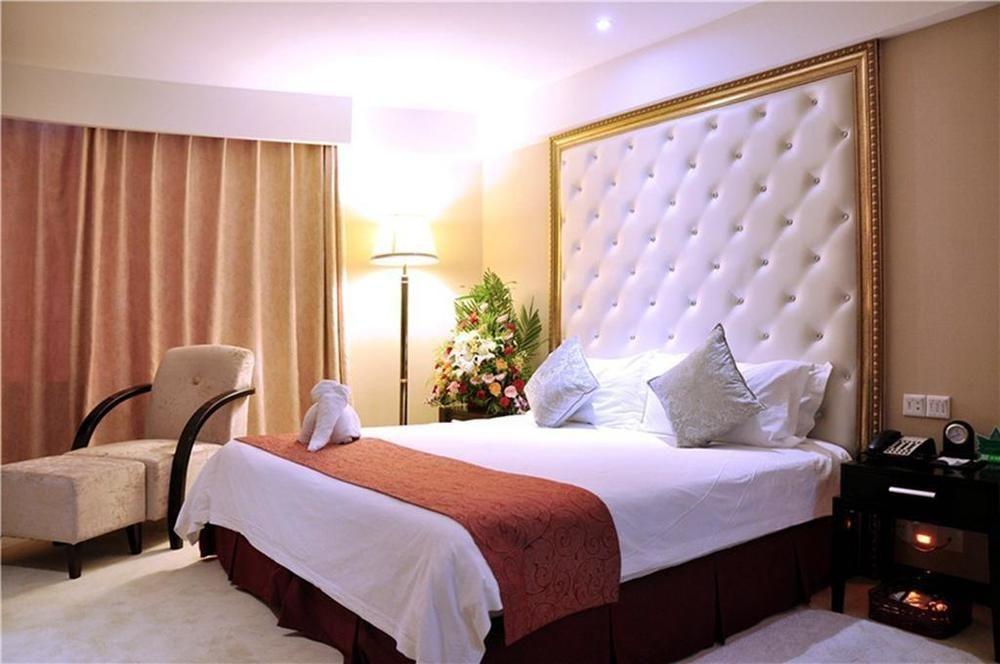Luoyang Grand Hotel Exterior photo